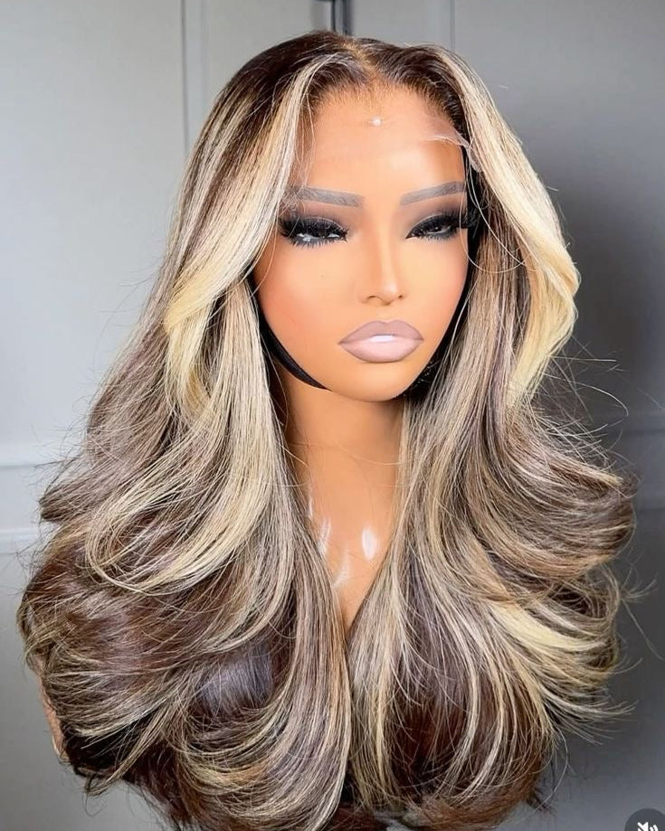 Luxe Blonde Highlight Wig